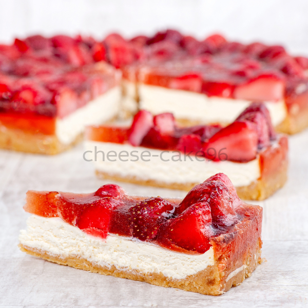 Чизкейк с клубникой Dessert Fantasy 